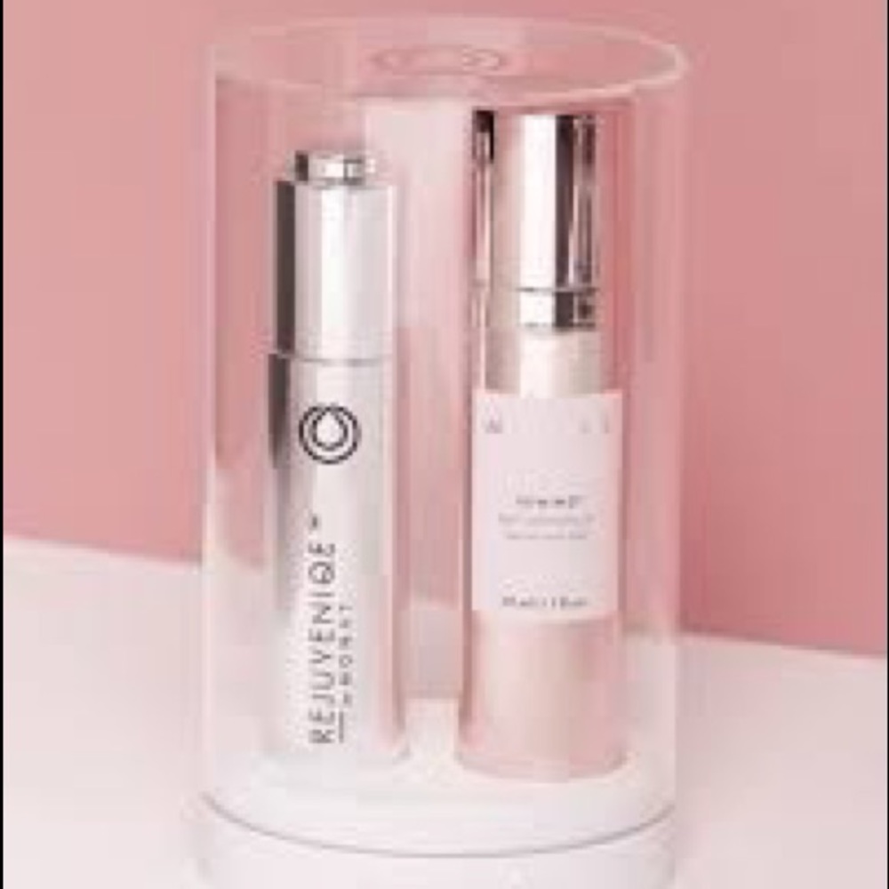 SOLD ON Mer@@@@- Monat Valentines Bundle